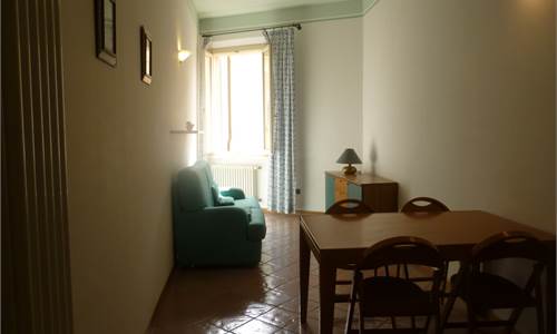 2 locali In Vendita a Forlì