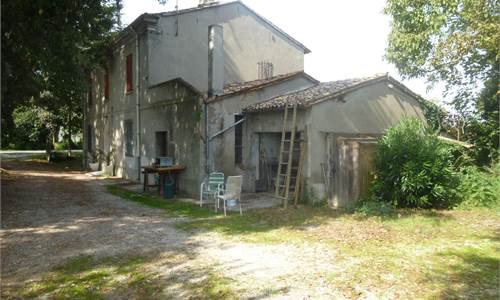 casa indipendente parzialmente da ristrutturare