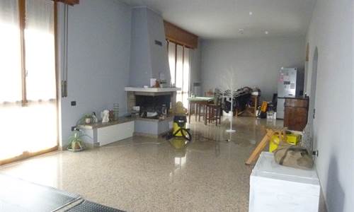 Appartamento in perfetto stato a 250.000.